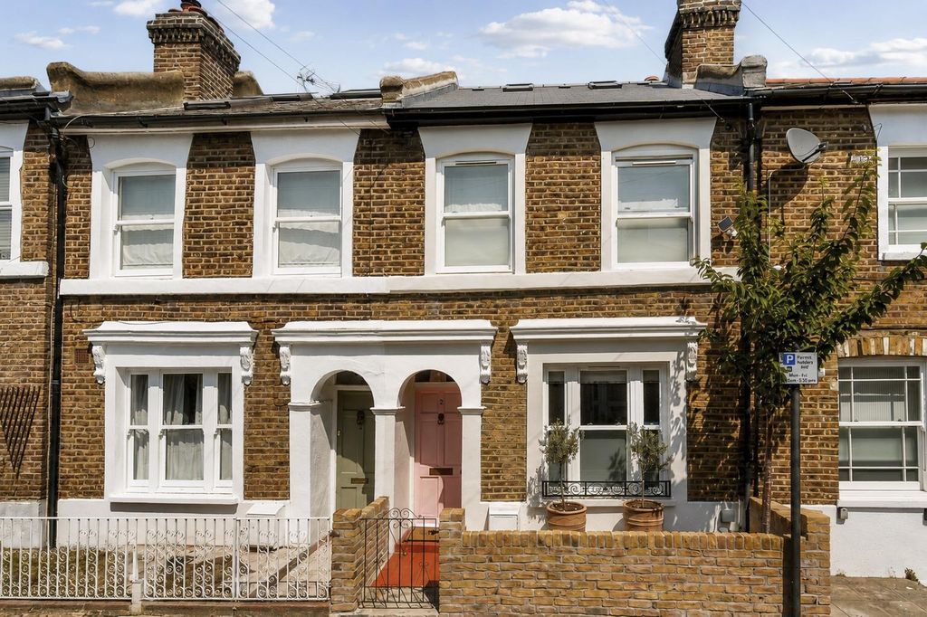 Property photo 1 of 14
