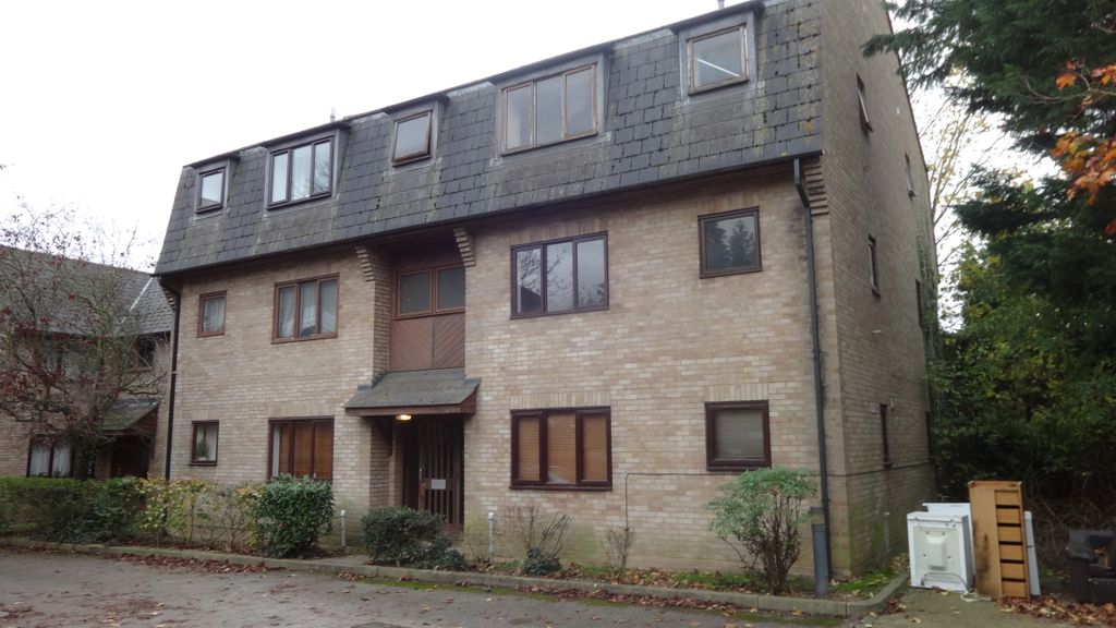 Property photo 2 of 9