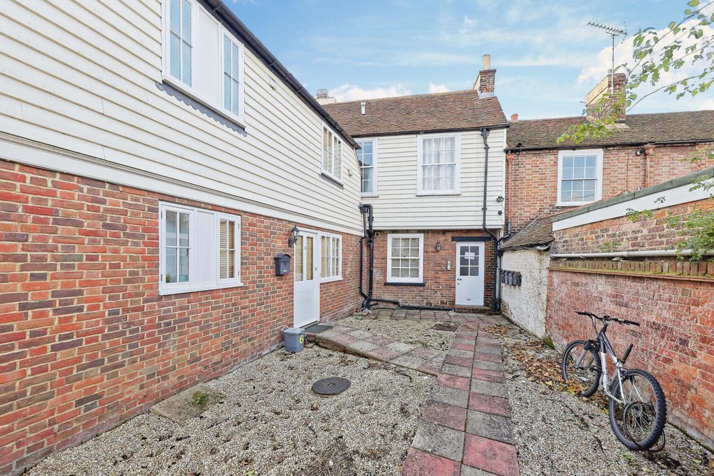 Property photo 2 of 15 Rear