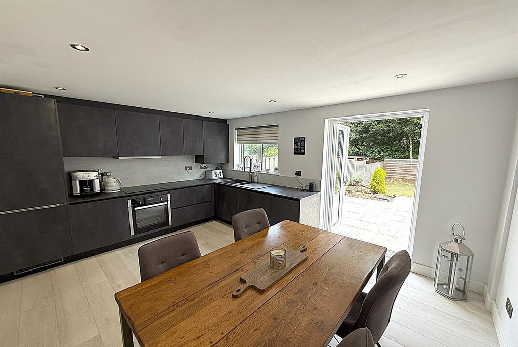 Property photo 2 of 17 Kitchen 2nd.Jpg