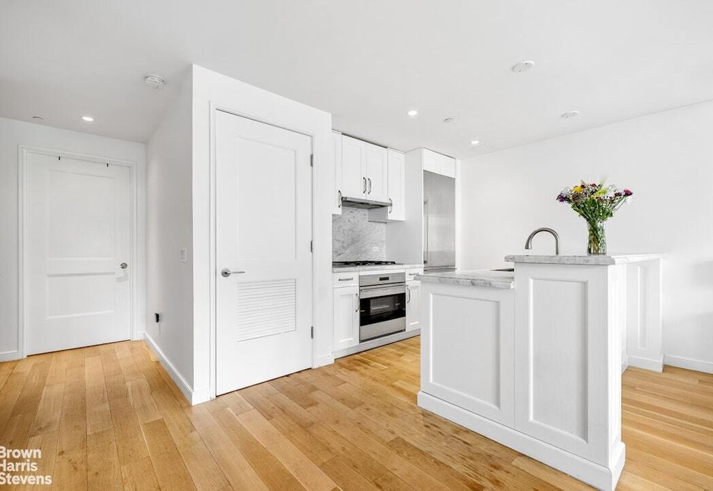 Property photo 3 of 13 <Alttext/>