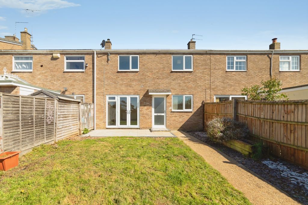 Property photo 2 of 19