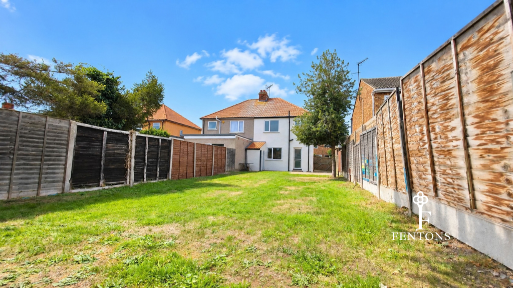Property photo 2 of 17 Rear Garden