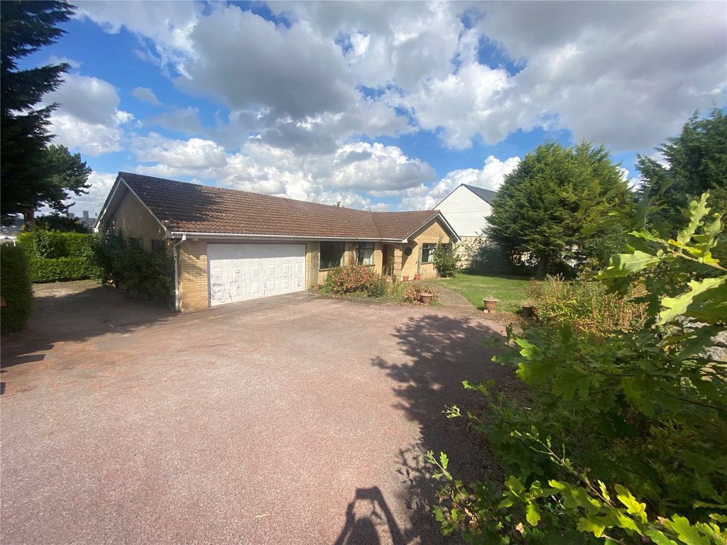 Additional image 6 of 4 bed bungalow for saleHall Drive, Canwick, Lincoln, Lincolnshire LN4