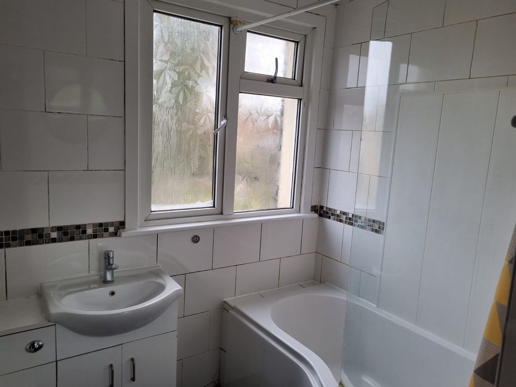 Property photo 3 of 15 Gallery