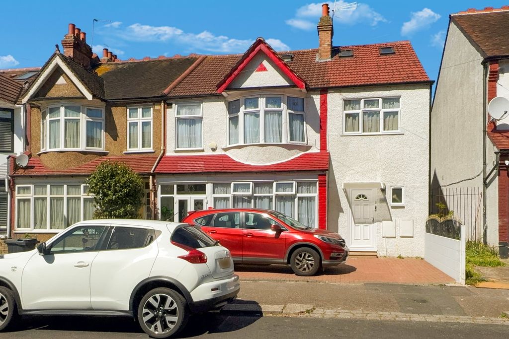 Property photo 1 of 16
