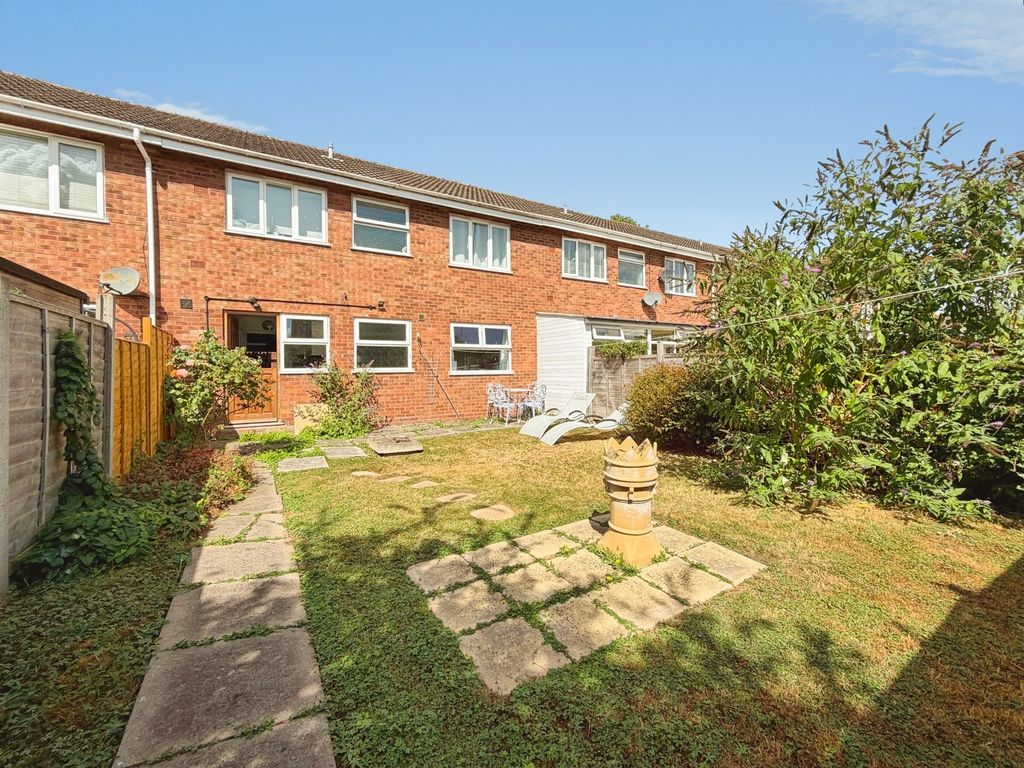 Property photo 2 of 17
