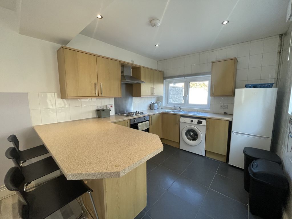 Property photo 3 of 16 Img_7881
