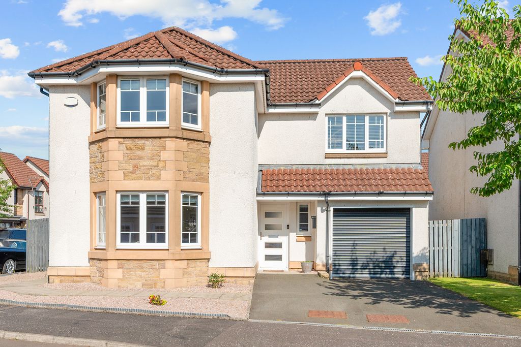 Property photo 1 of 31