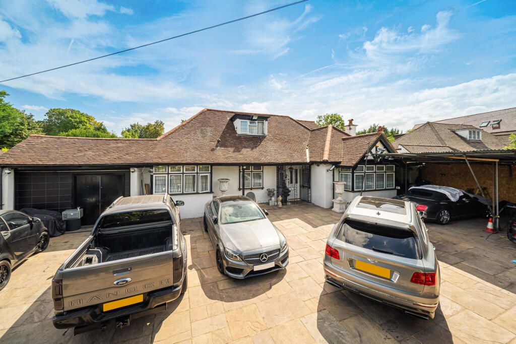 Property photo 1 of 19