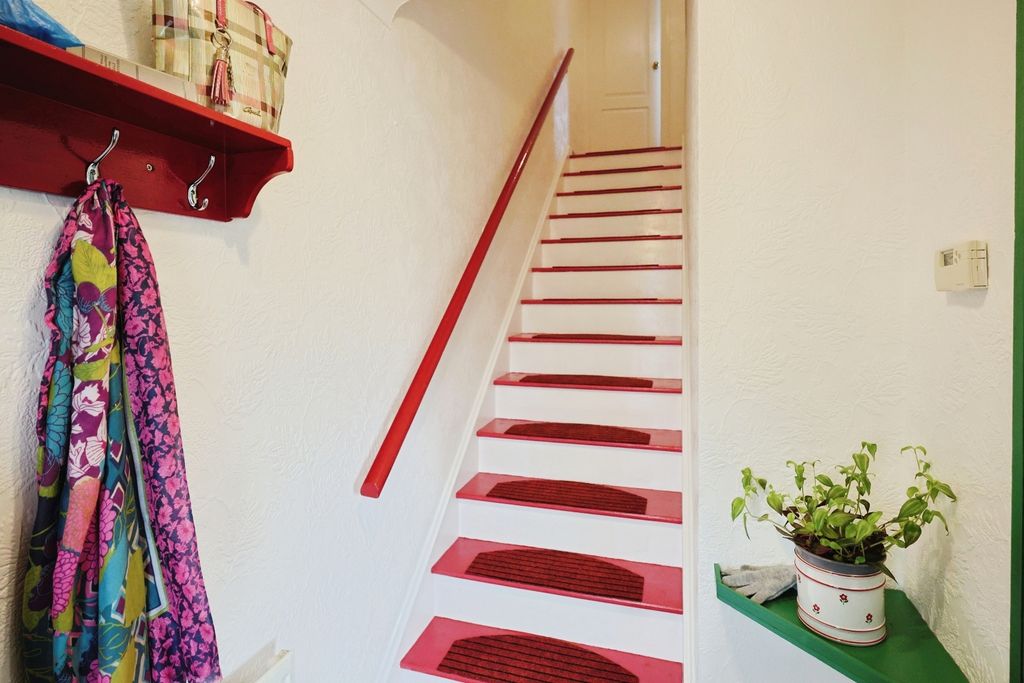 Property photo 2 of 13 Pbox-Img.Jpg