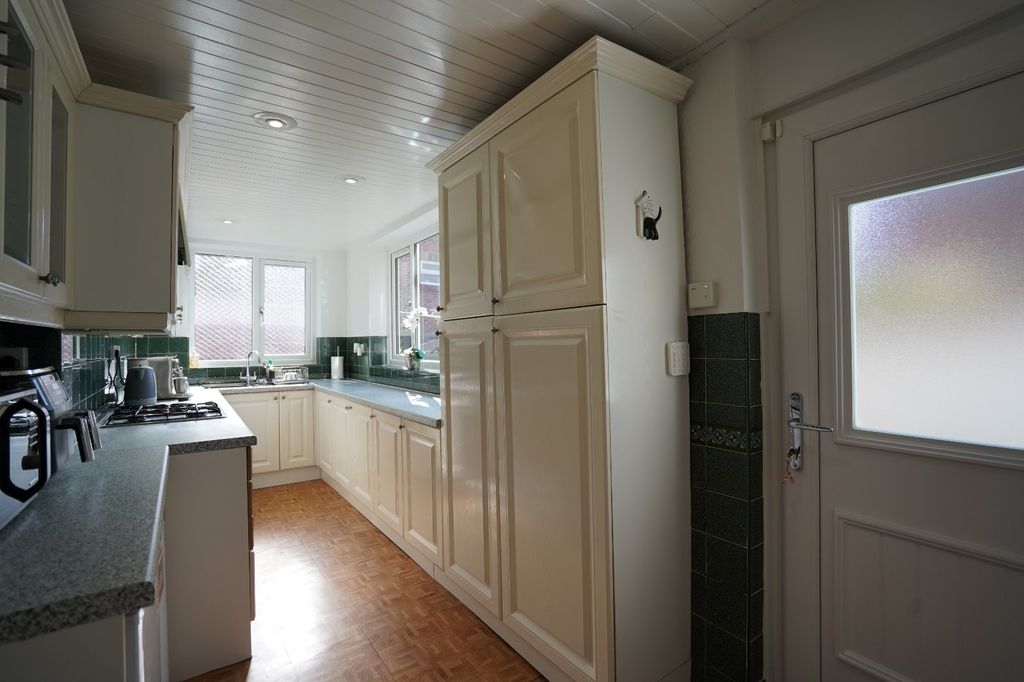Property photo 3 of 19 Picture No. 07