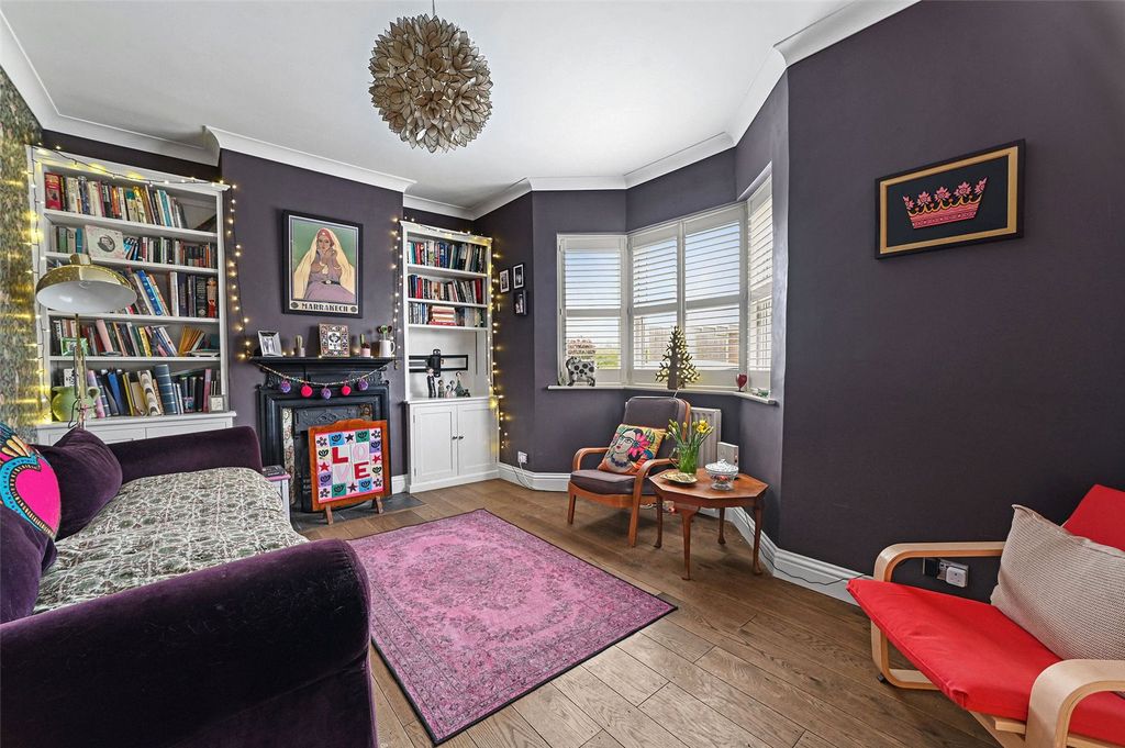 Property photo 3 of 29 Picture No. 03