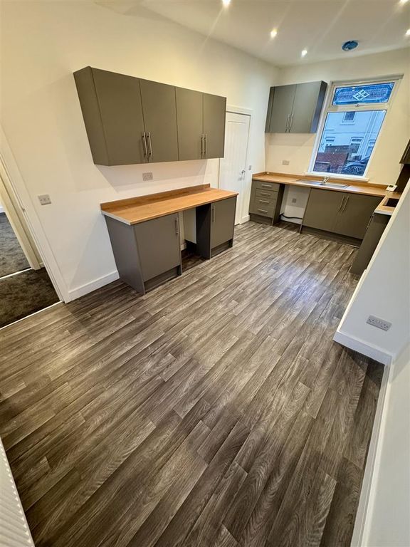 Property photo 3 of 33 Img_8139.Jpeg