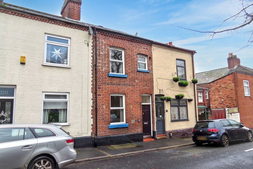 Property photo 2 of 16 24 Egerton Street, Runcorn Wa7 1Hp