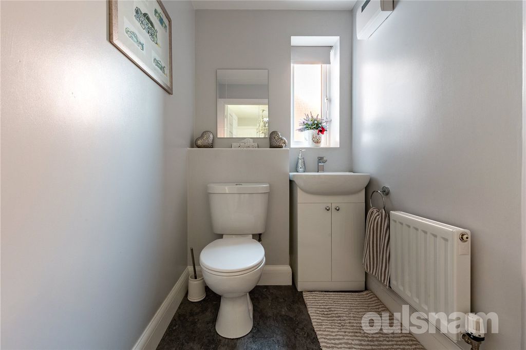 Property photo 3 of 17 Picture No. 12