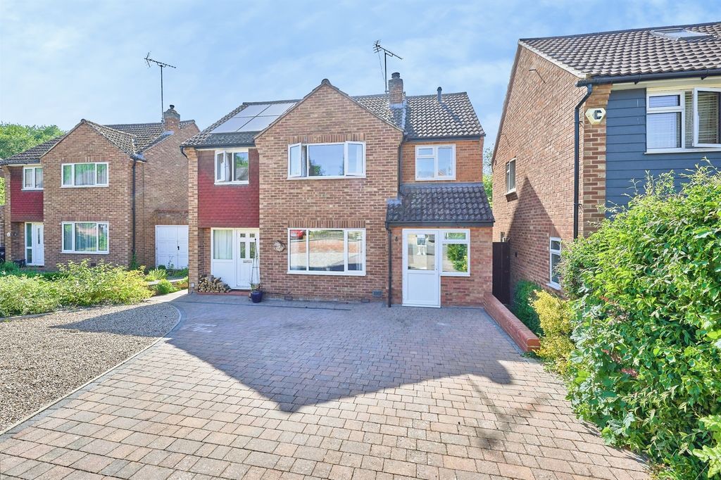 Property photo 1 of 16
