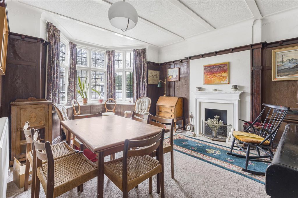 Property photo 2 of 12 Dining Room