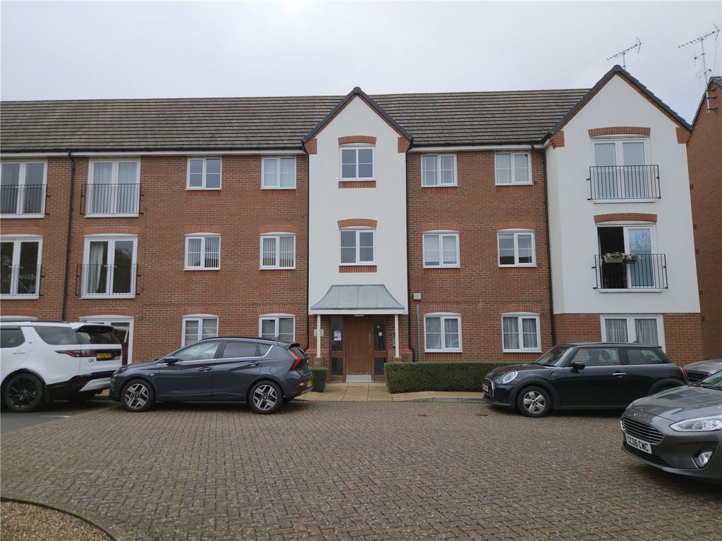 Property photo 1 of 7 Front