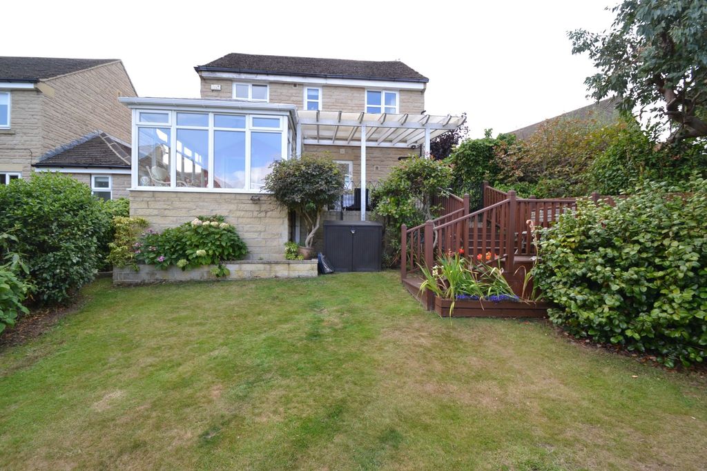 Property photo 1 of 29 Photograph 26