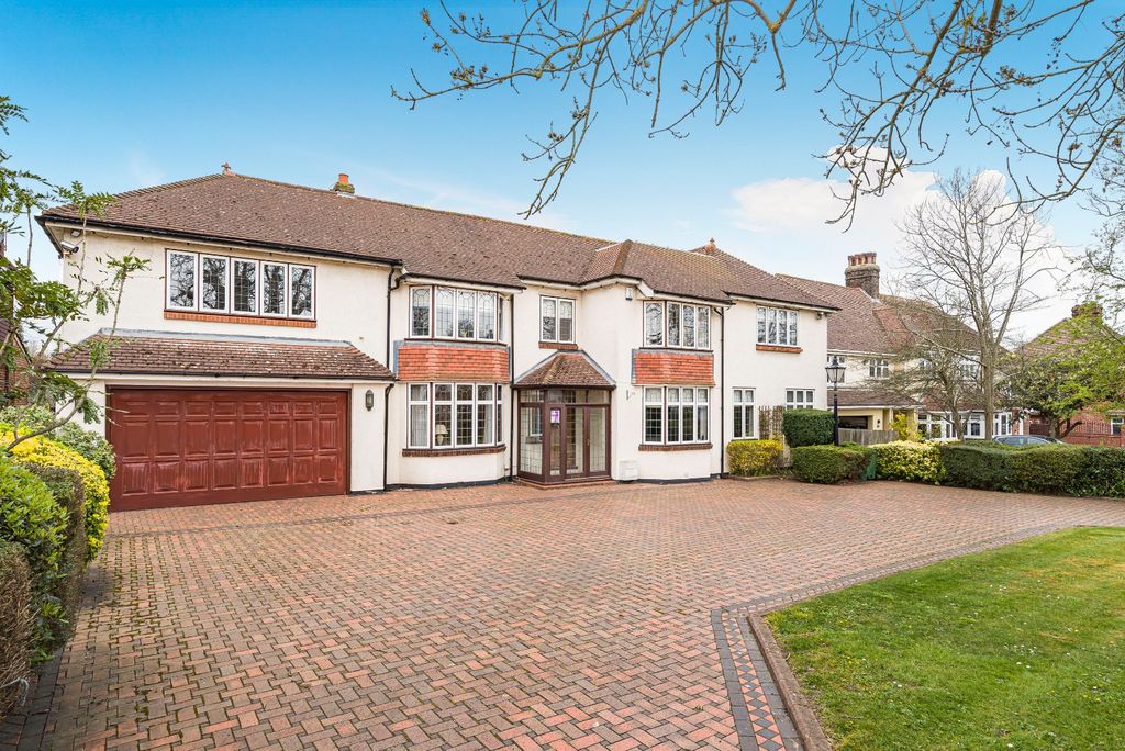 Property photo 1 of 22 Picture No. 24