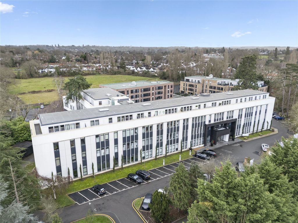 Property photo 1 of 15 Picture No. 02