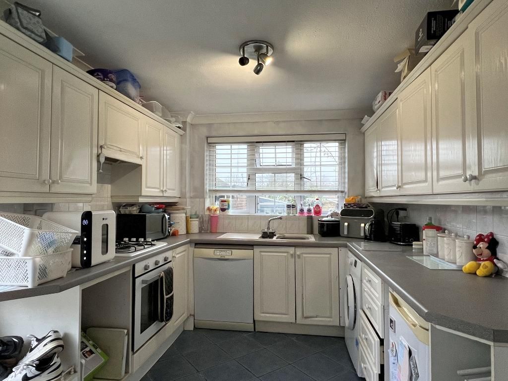 Property photo 3 of 8 Photo 3