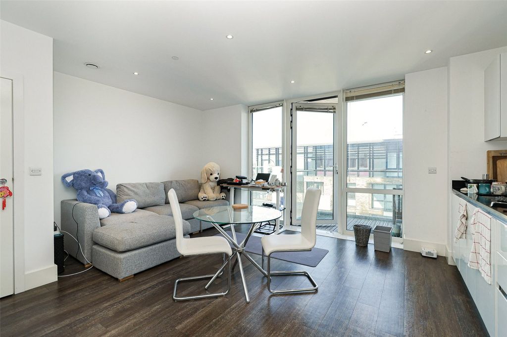 Property photo 2 of 11 Picture No. 04