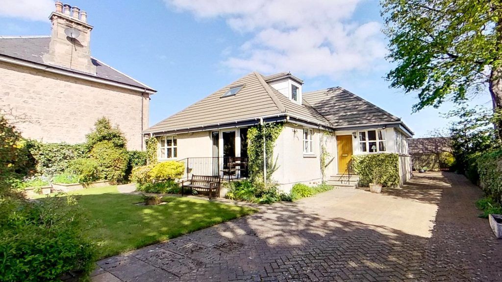 Property photo 1 of 38