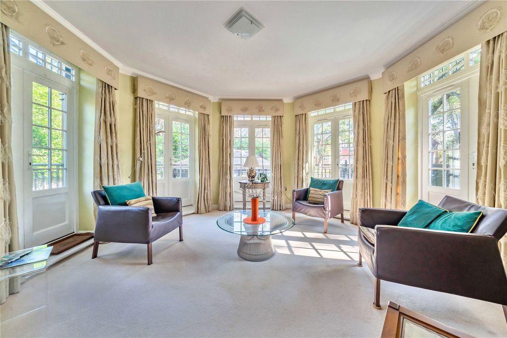 Property photo 2 of 26 Picture No. 22