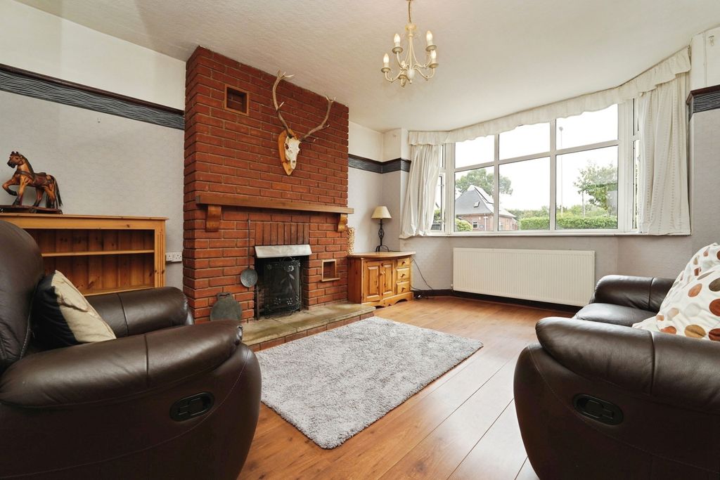 Property photo 2 of 20 Pbox-Img.Jpg