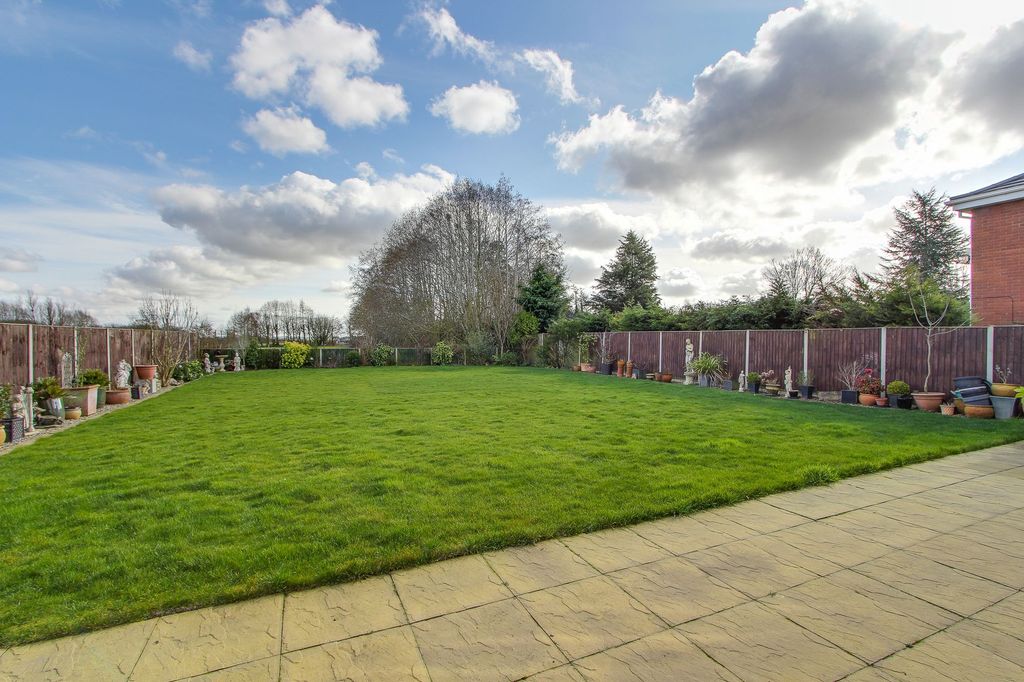 Property photo 3 of 30