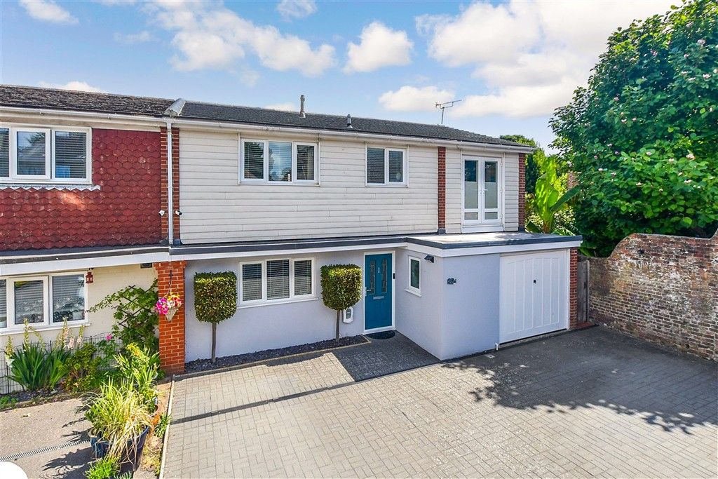 Property photo 1 of 16 External (Web)