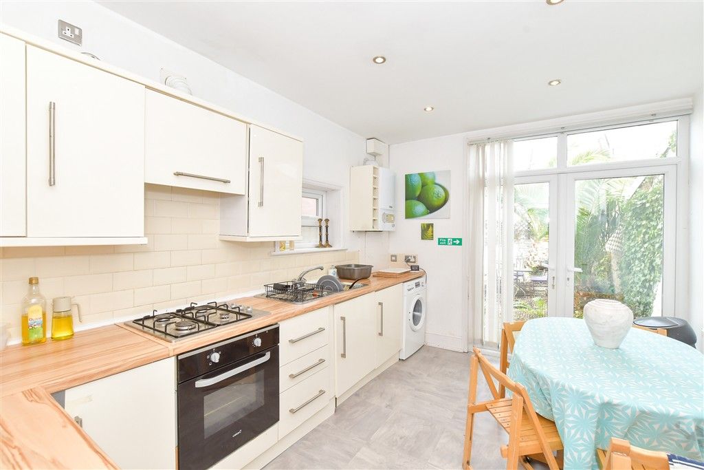 Property photo 1 of 11 Kitchen/ Breakfast Room
