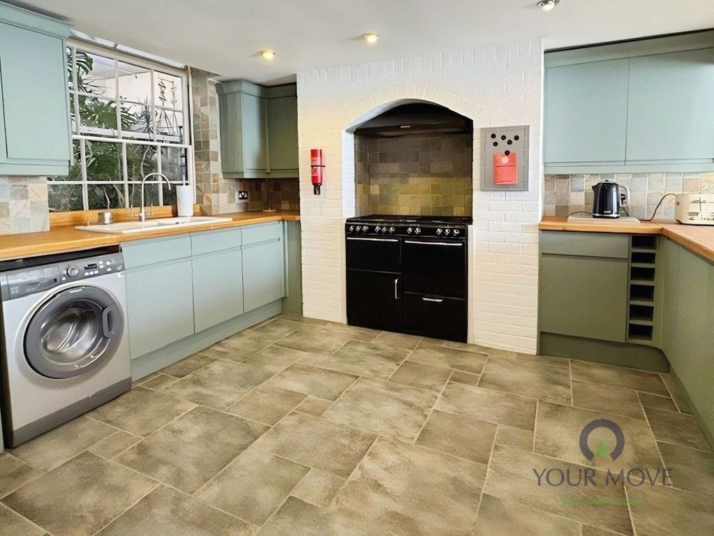 Property photo 3 of 23 Pbox-Img.Jpg