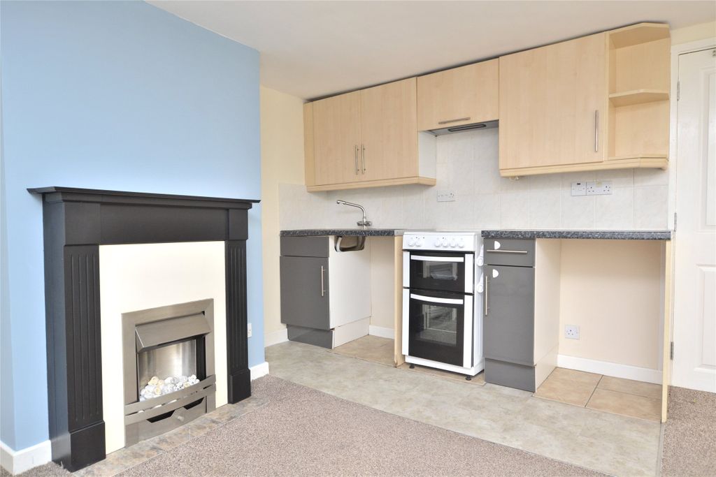 Property photo 3 of 8 Picture No. 04