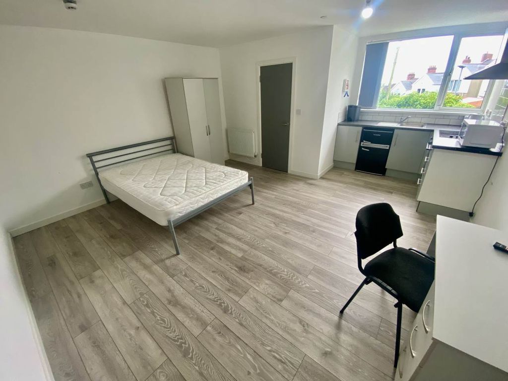 Property photo 2 of 5 Img_8020