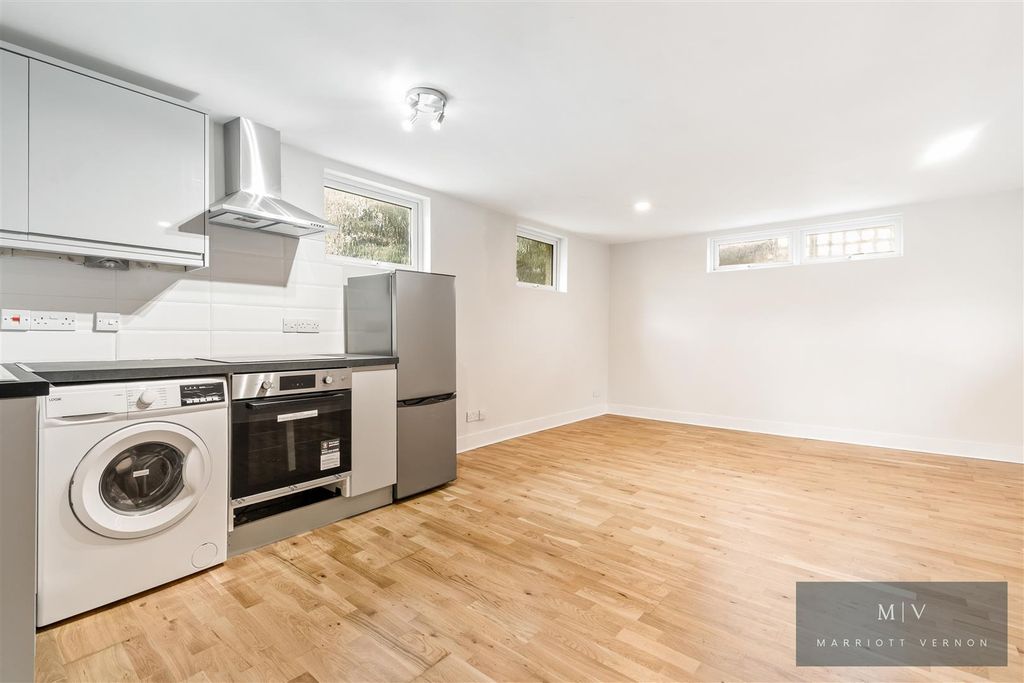 Property photo 2 of 14 Limes Road 25A MV-1.Jpg