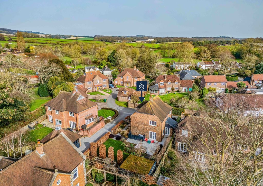 Property photo 1 of 38