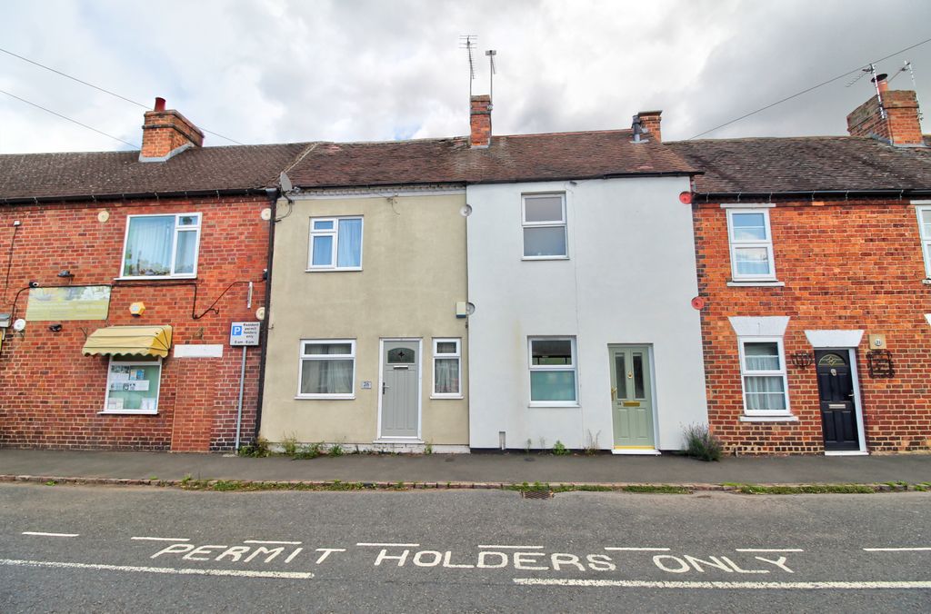 Property photo 1 of 10 Front