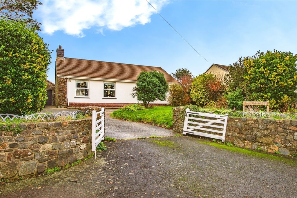 Property photo 2 of 27 Picture No. 02