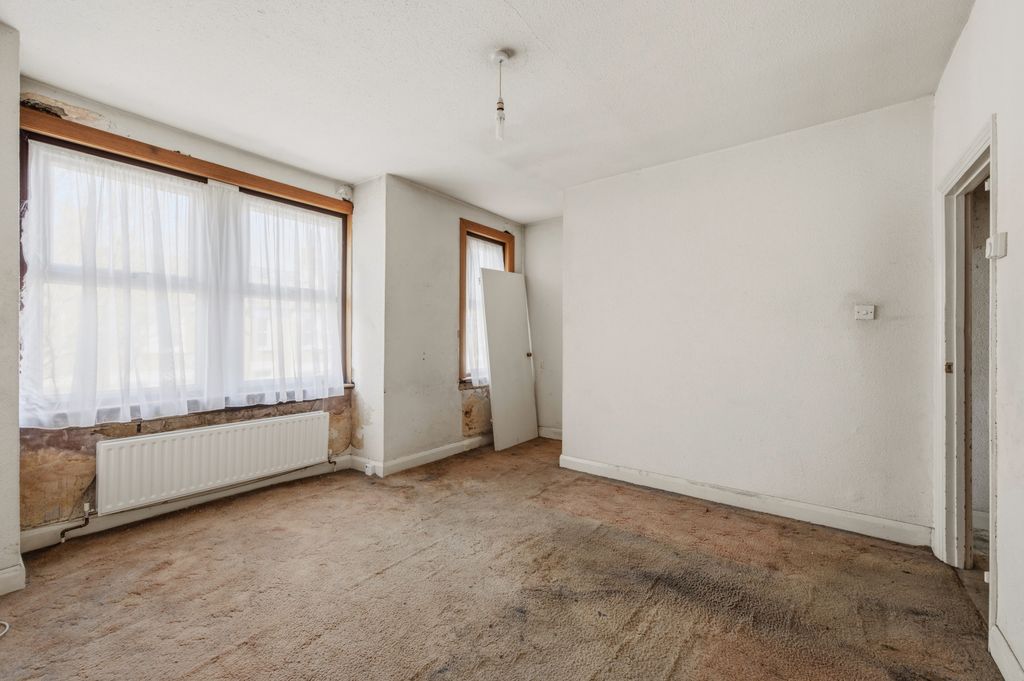 Property photo 3 of 9 Picture No. 03