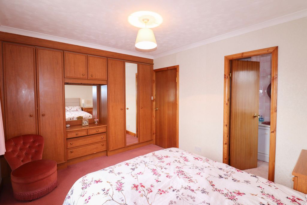 Additional image 12 of 3 bed detached bungalow for sale1 Craignair Gardens, Dalbeattie DG5
