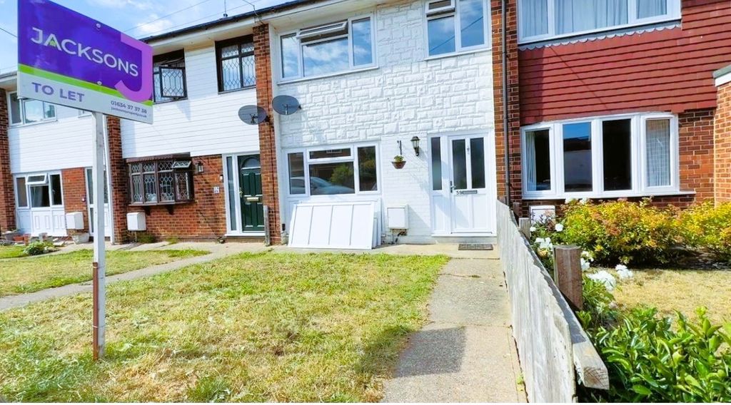 Property photo 1 of 10 4258100