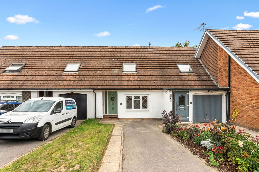 Property photo 1 of 27