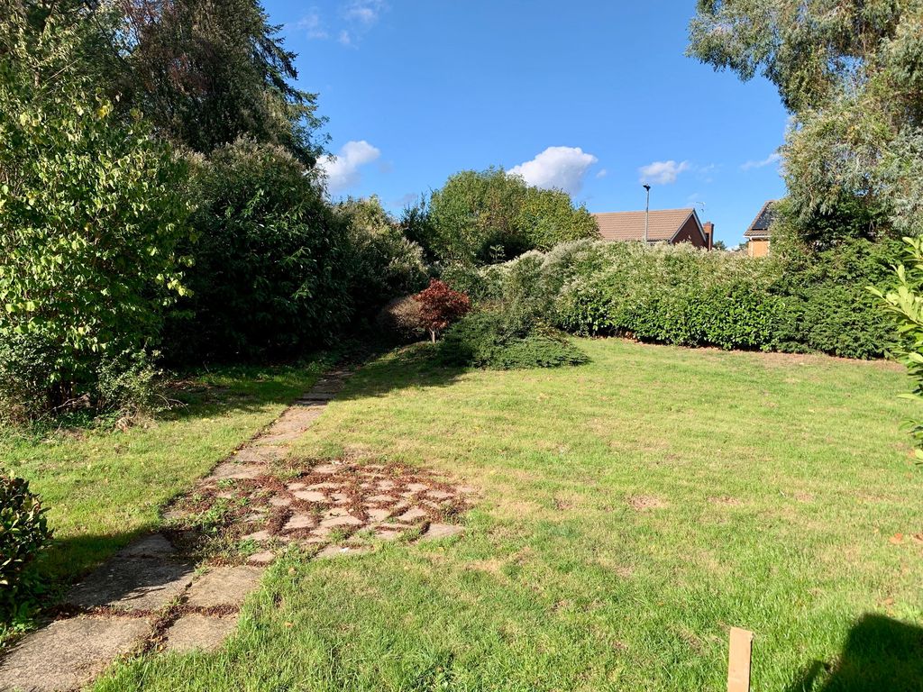Property photo 2 of 12