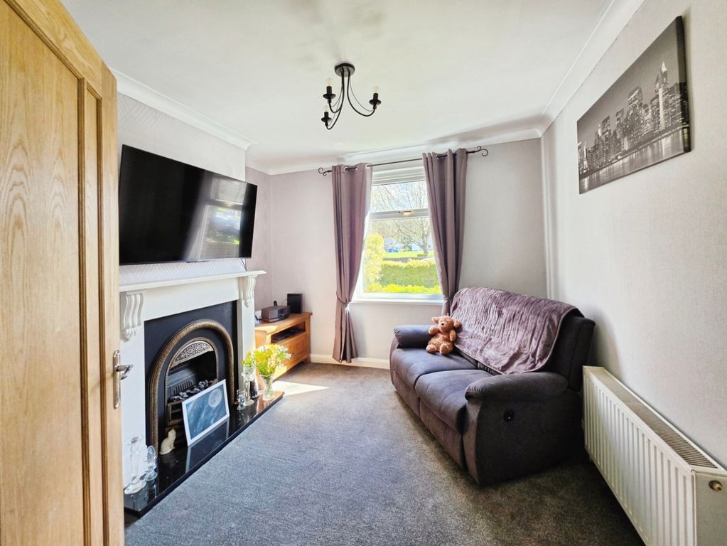 Property photo 3 of 36 Pbox-Img.Jpg