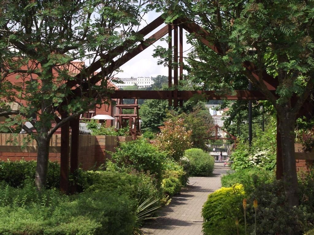 Property photo 2 of 18 Picture No. 15