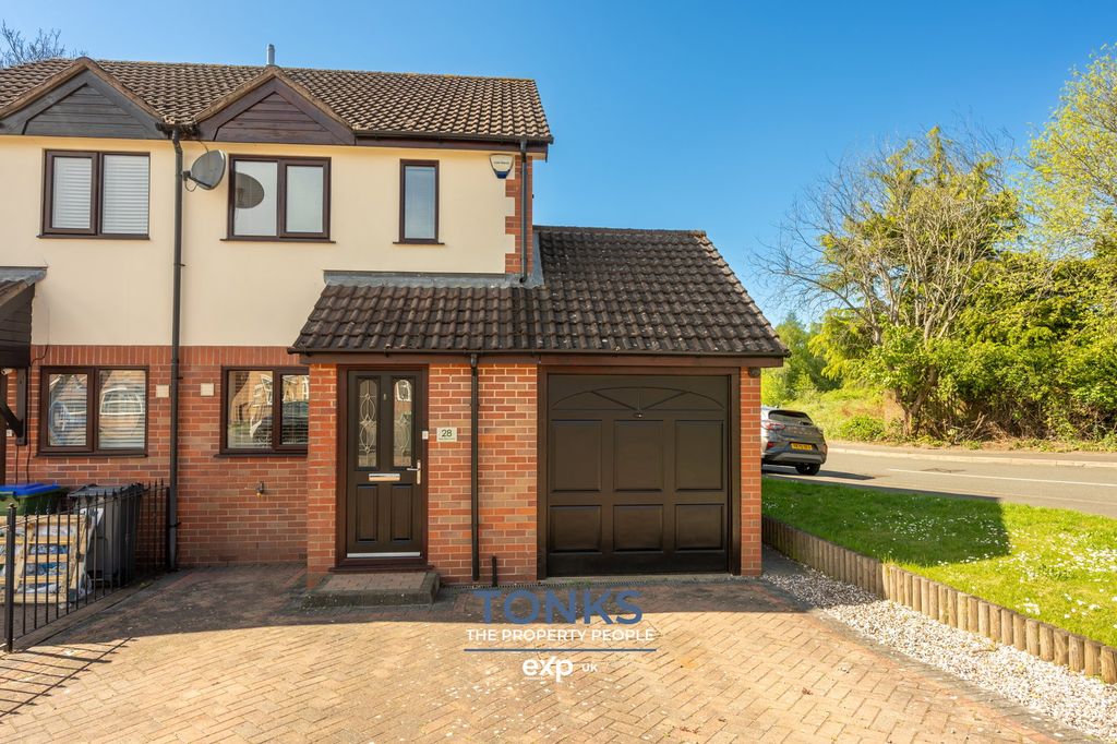 Property photo 1 of 19