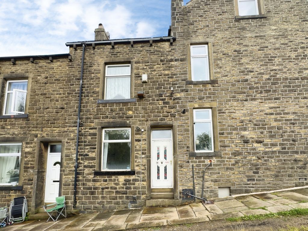 Property photo 1 of 12